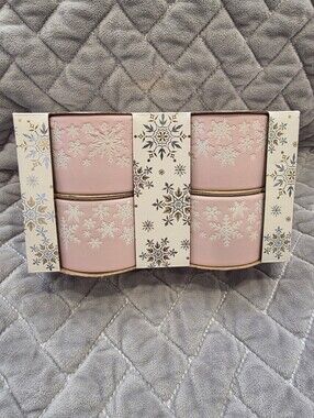 The Bakeshop Set of 4 Oven Safe Ramekins Snowflake Pink